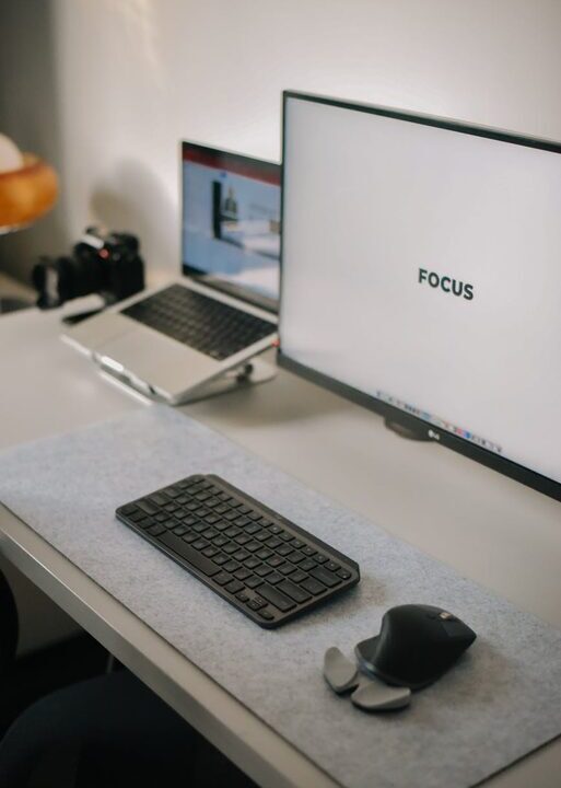 Jak efektivně organizovat domácí pracovní prostor pro lepší koncentraci